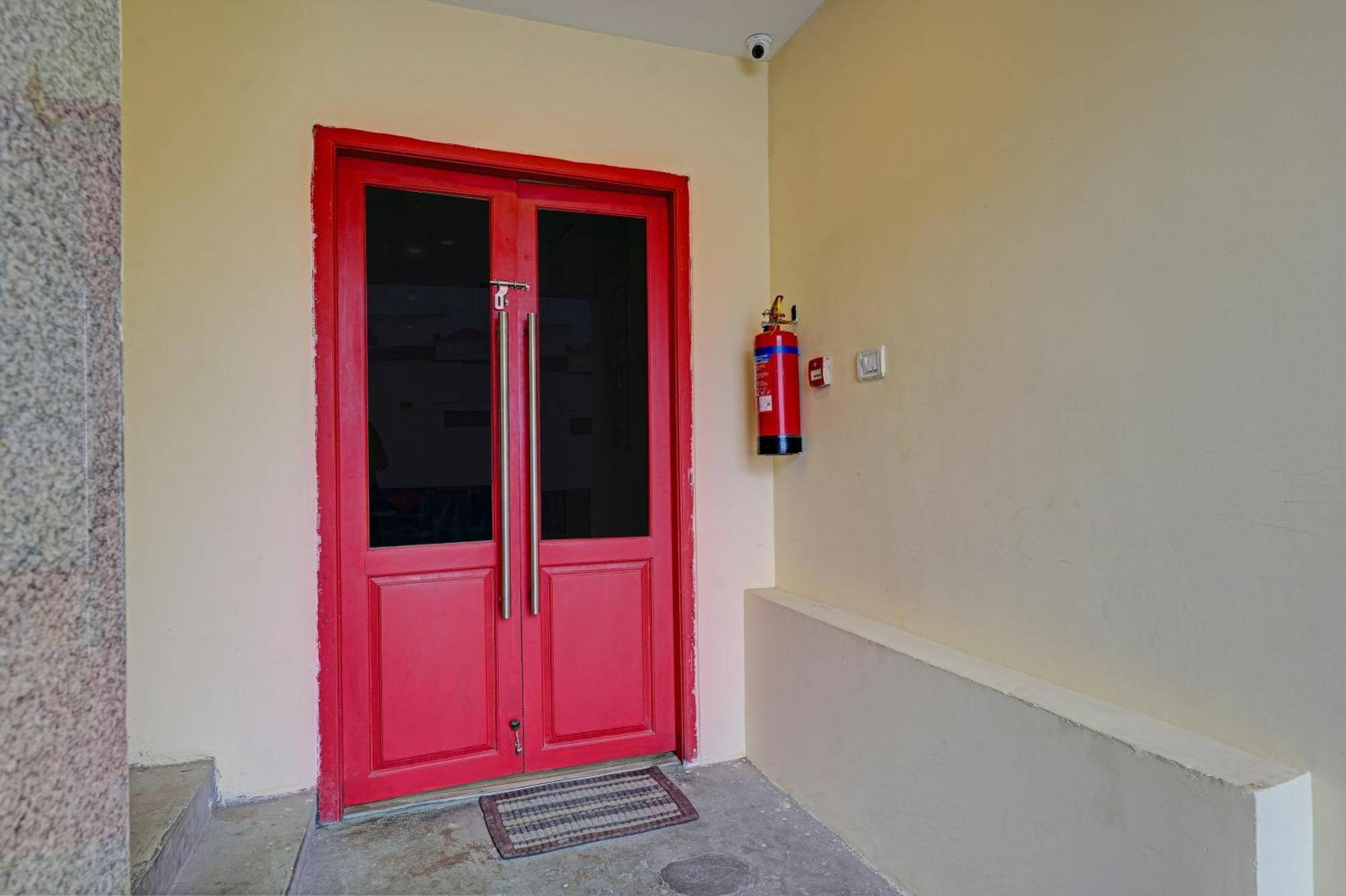Super Townhouse Ramamurthy Nagar Formerly Navya International Bangalore Exterior photo
