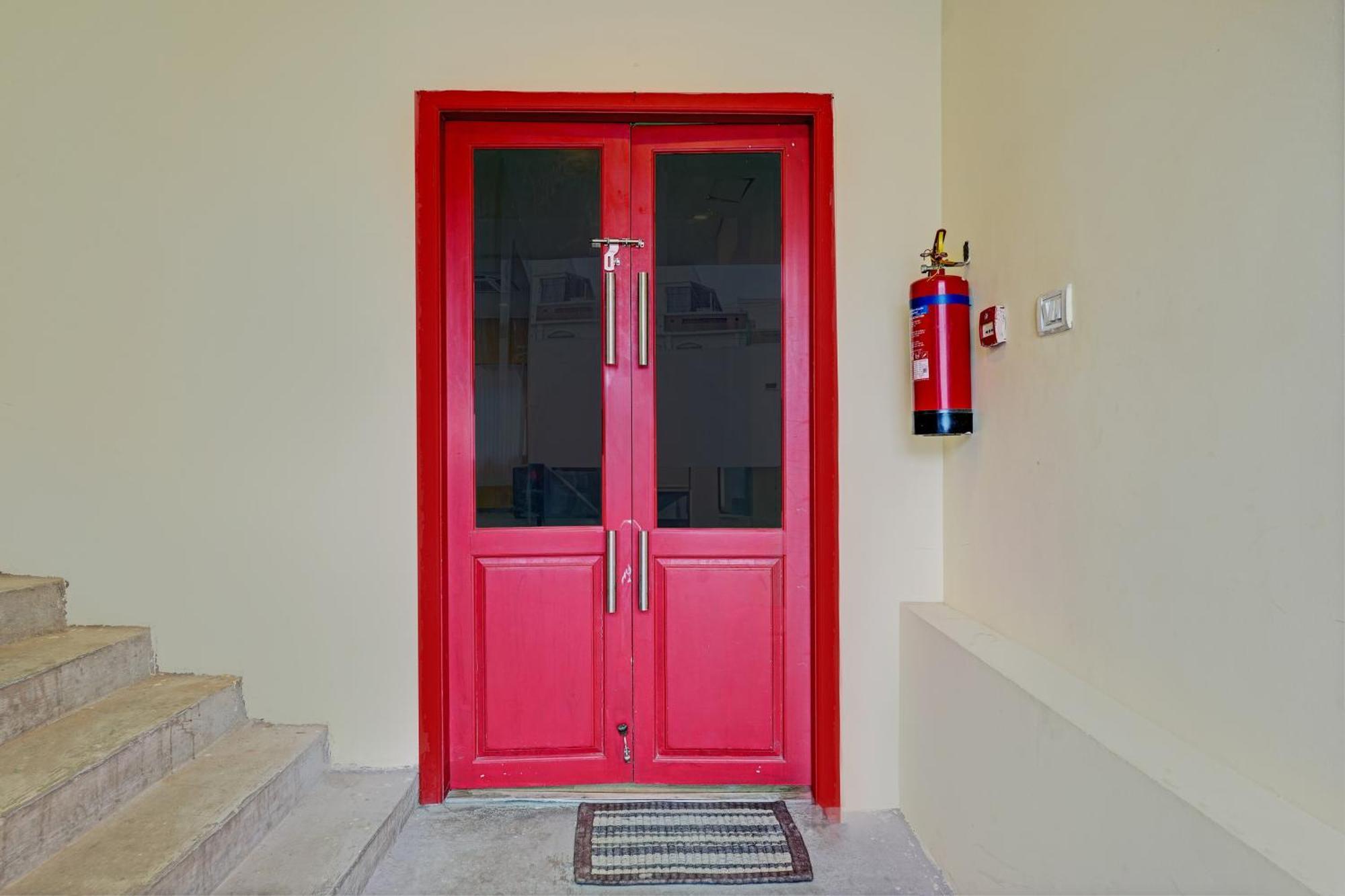 Super Townhouse Ramamurthy Nagar Formerly Navya International Bangalore Exterior photo